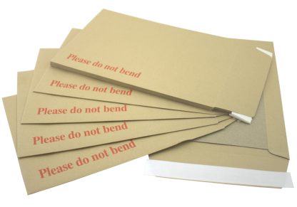 Board-backed-envelopes-defenda